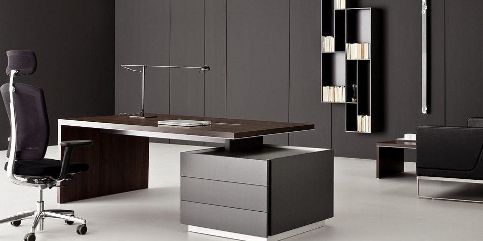 Office-desk-0 رنگ های مناسب برای میز مدیریت